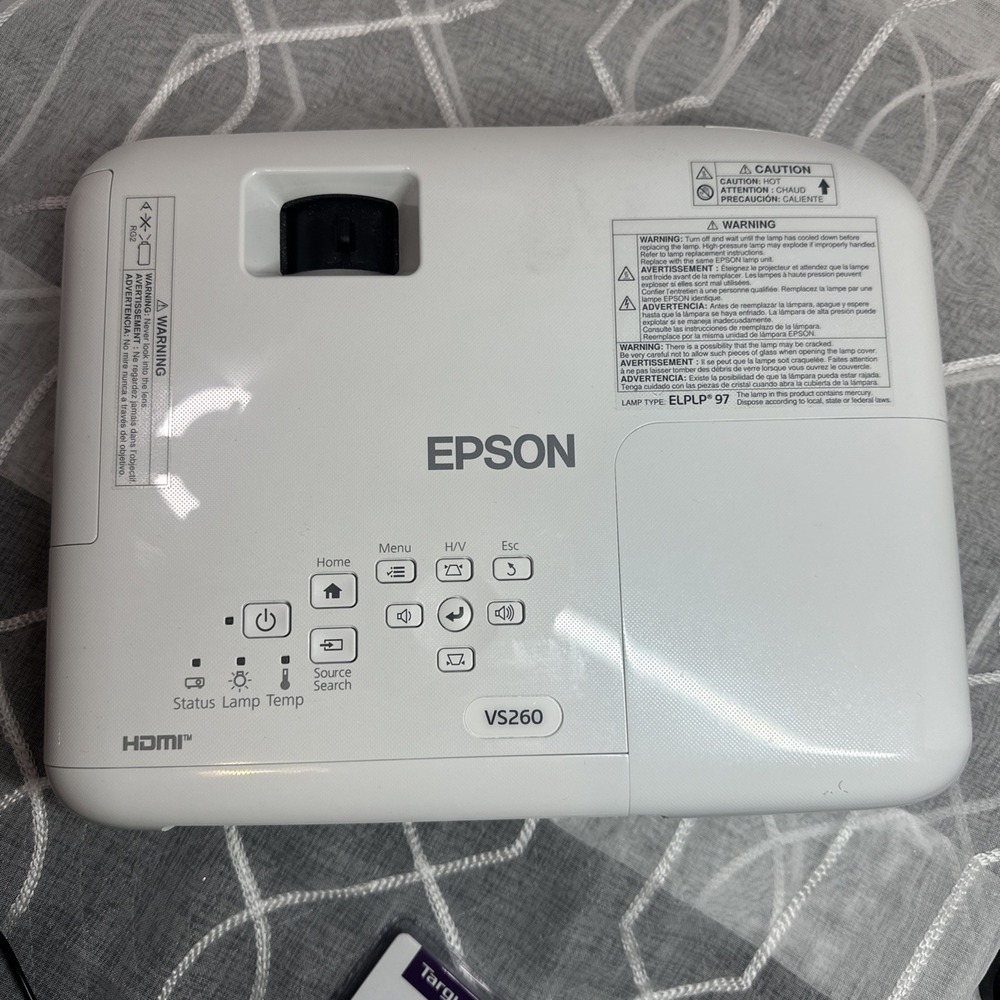 Epson VS260 3LCD Projector XGA 3300 Lumens HDMI Model H971A White with cord